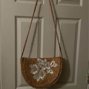 NWT HANDMADE HIPPIE FLORAL PURSE